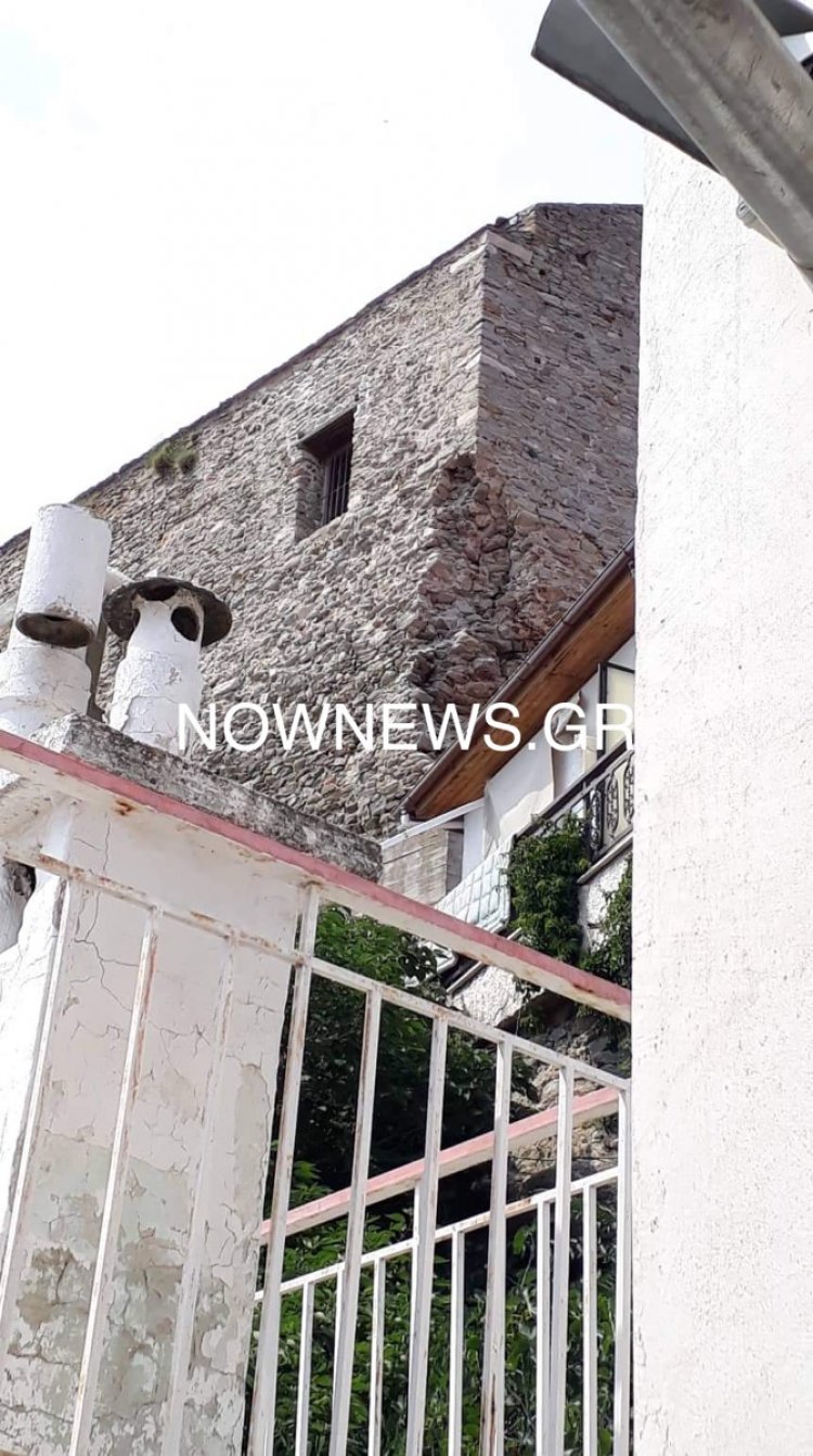 Κατέρρευσε τμήμα κτιρίου στο κάστρο της Καβάλας