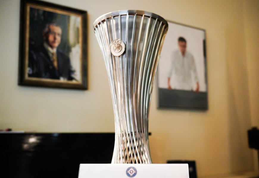 Κύπελλο UEFA Europa Conference League Δήμος Αθηναίων 2024: Το τρόπαιο στην πλατεία Κοτζιά