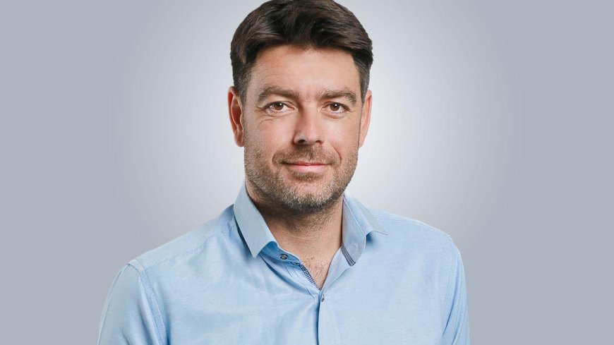 Ο ΣΤΡΑΤΟΣ ΚΟΝΤΟΣ ΣΤΗΡΙΖΕΙ ΤΟΥΣ ΣΤΕΝΟΥΣ ΤΟΥ ΣΥΝΕΡΓΑΤΕΣ